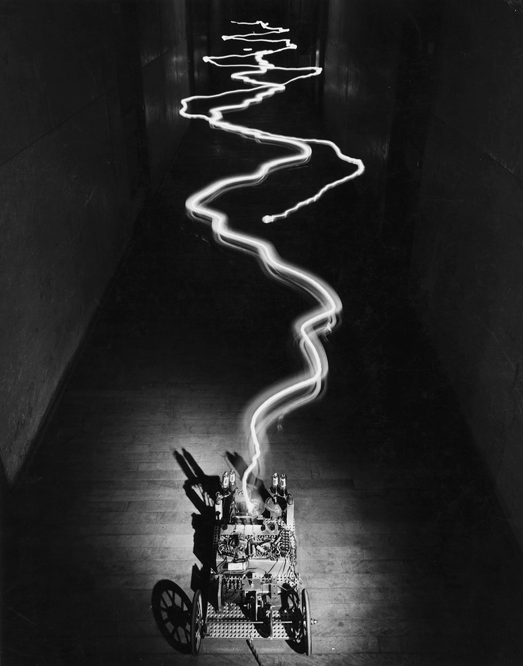 Electricity Emitting Machine, photographie d’Alfred Eisenstaedt, 1949